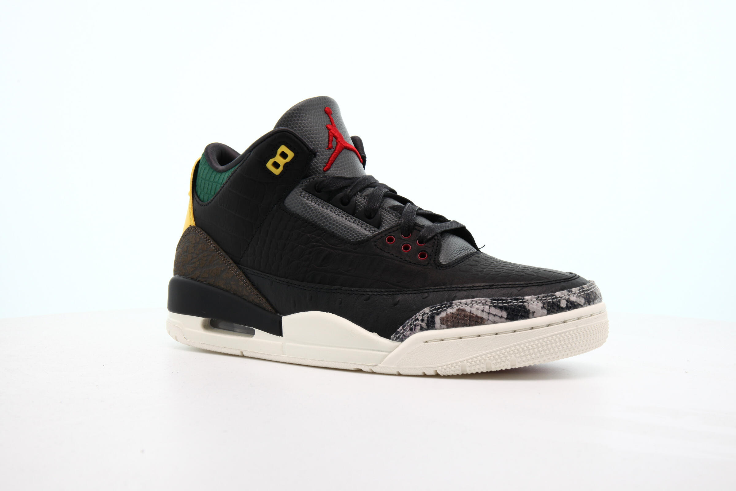 Air Jordan 3 RETRO SE 